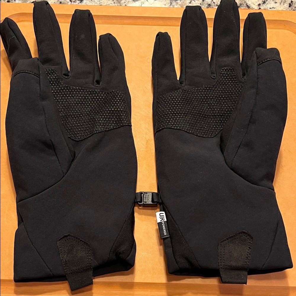 The North Face Gloves - Picture 2 of 10